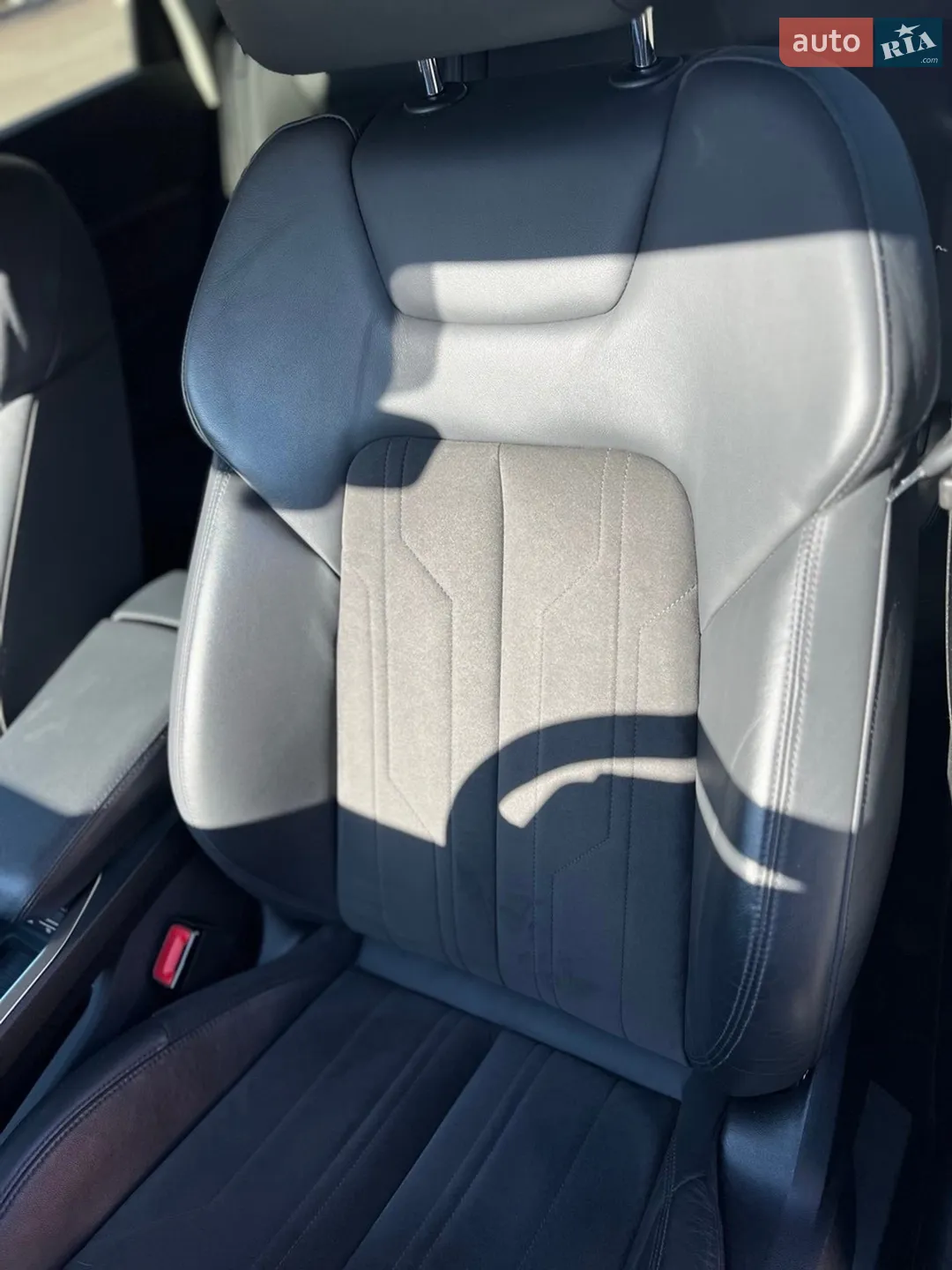 2020 Audi e-tron - мініатюра 23
