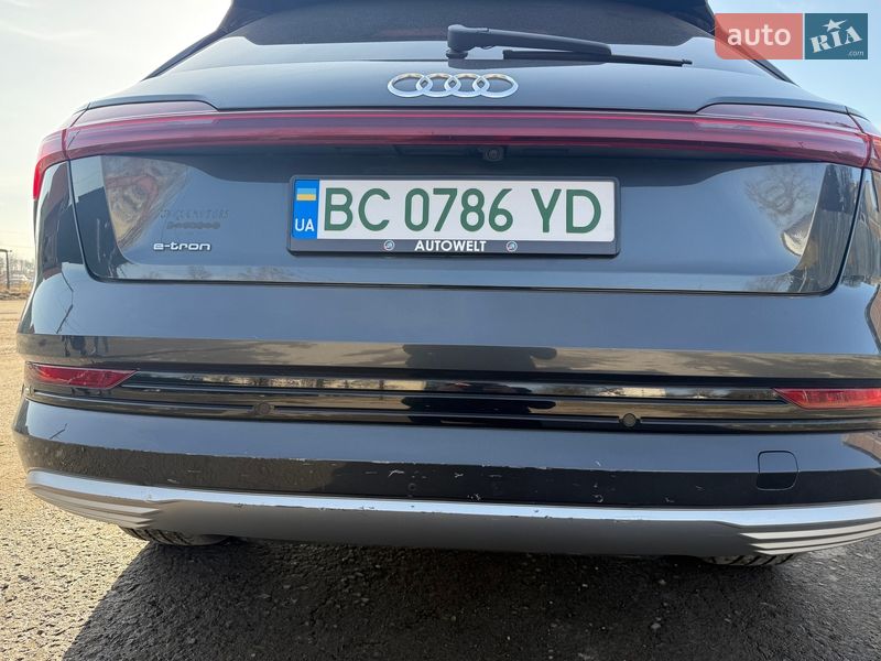 Внедорожник / Кроссовер Audi e-tron 2019 в Львове