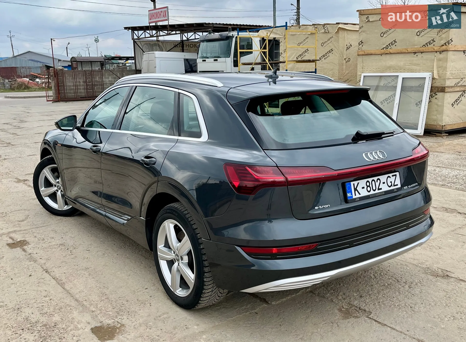 2020 Audi e-tron - мініатюра 29