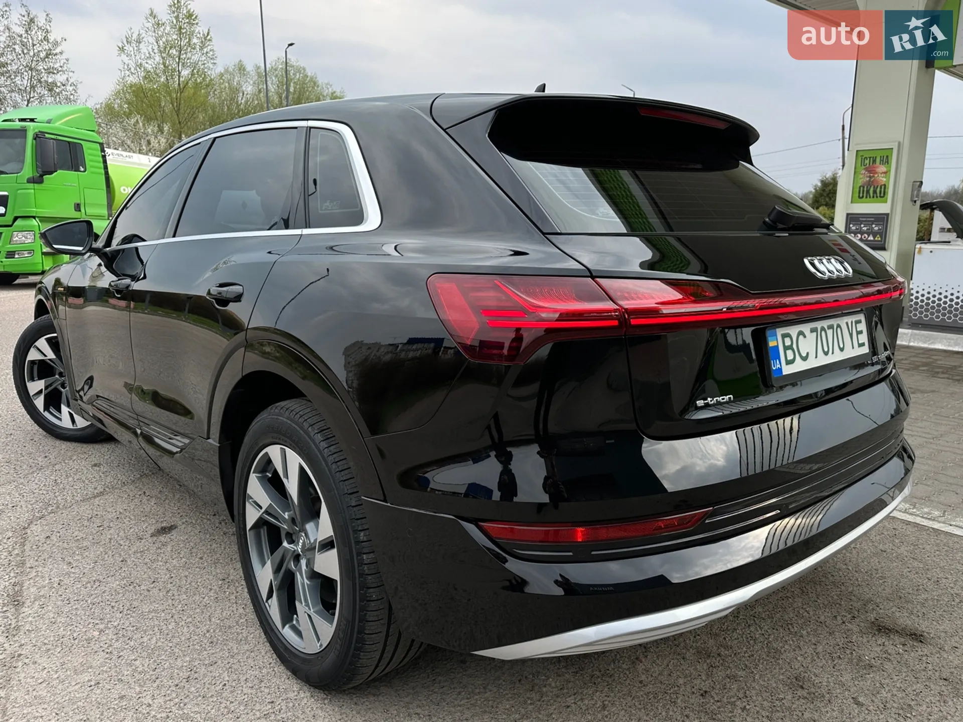 2019 Audi e-tron - мініатюра 6