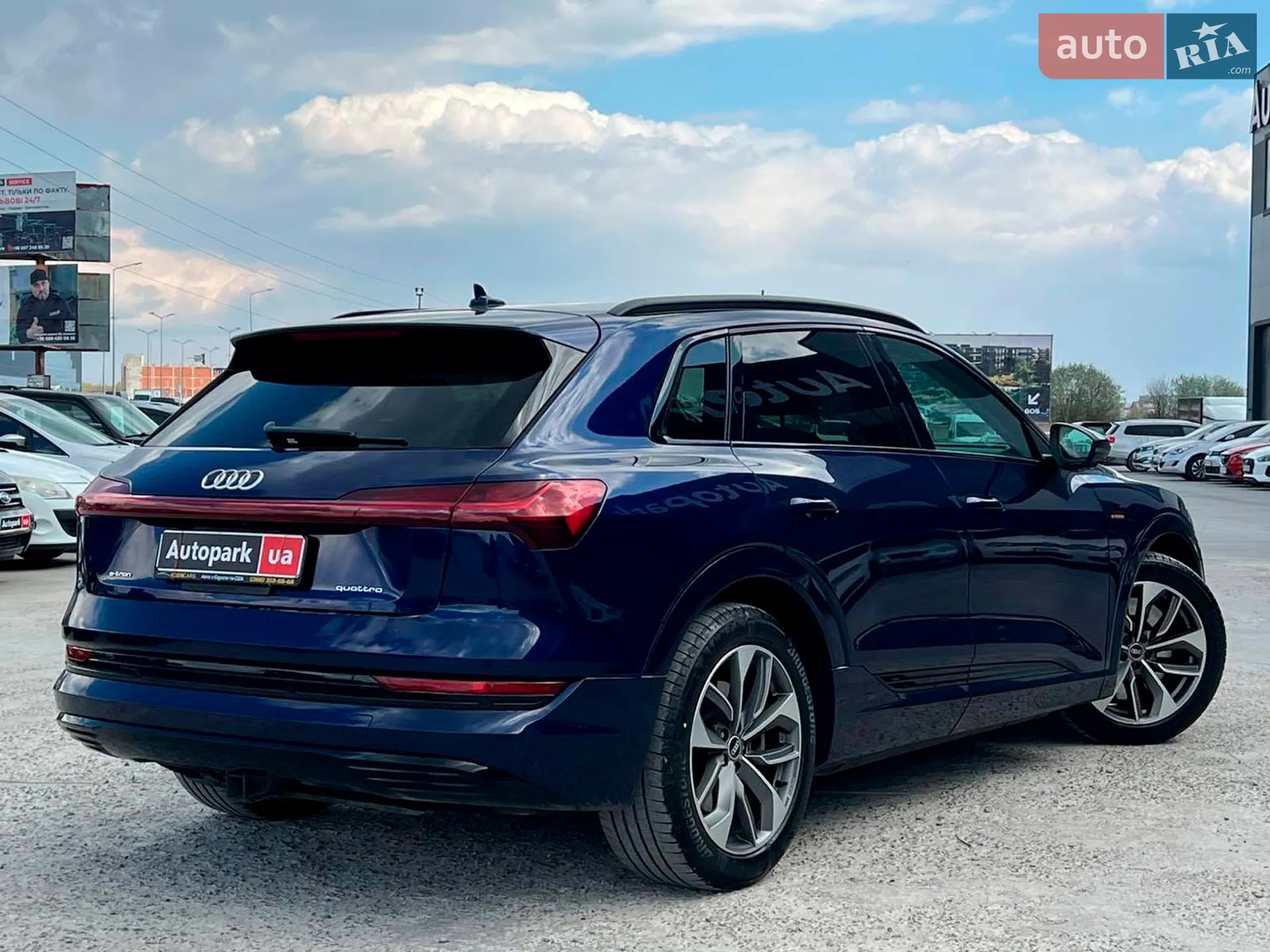 2021 Audi e-tron - мініатюра 9