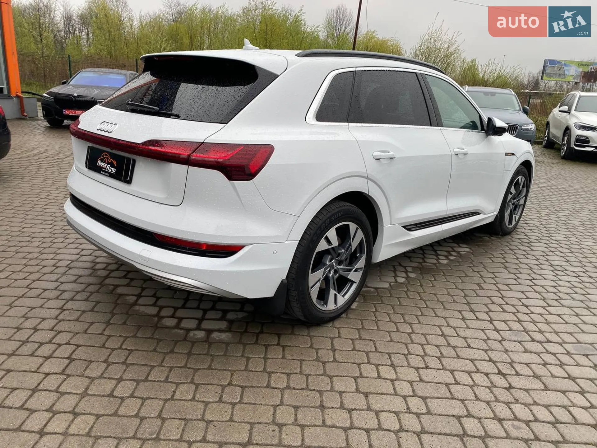 2018 Audi e-tron - мініатюра 7