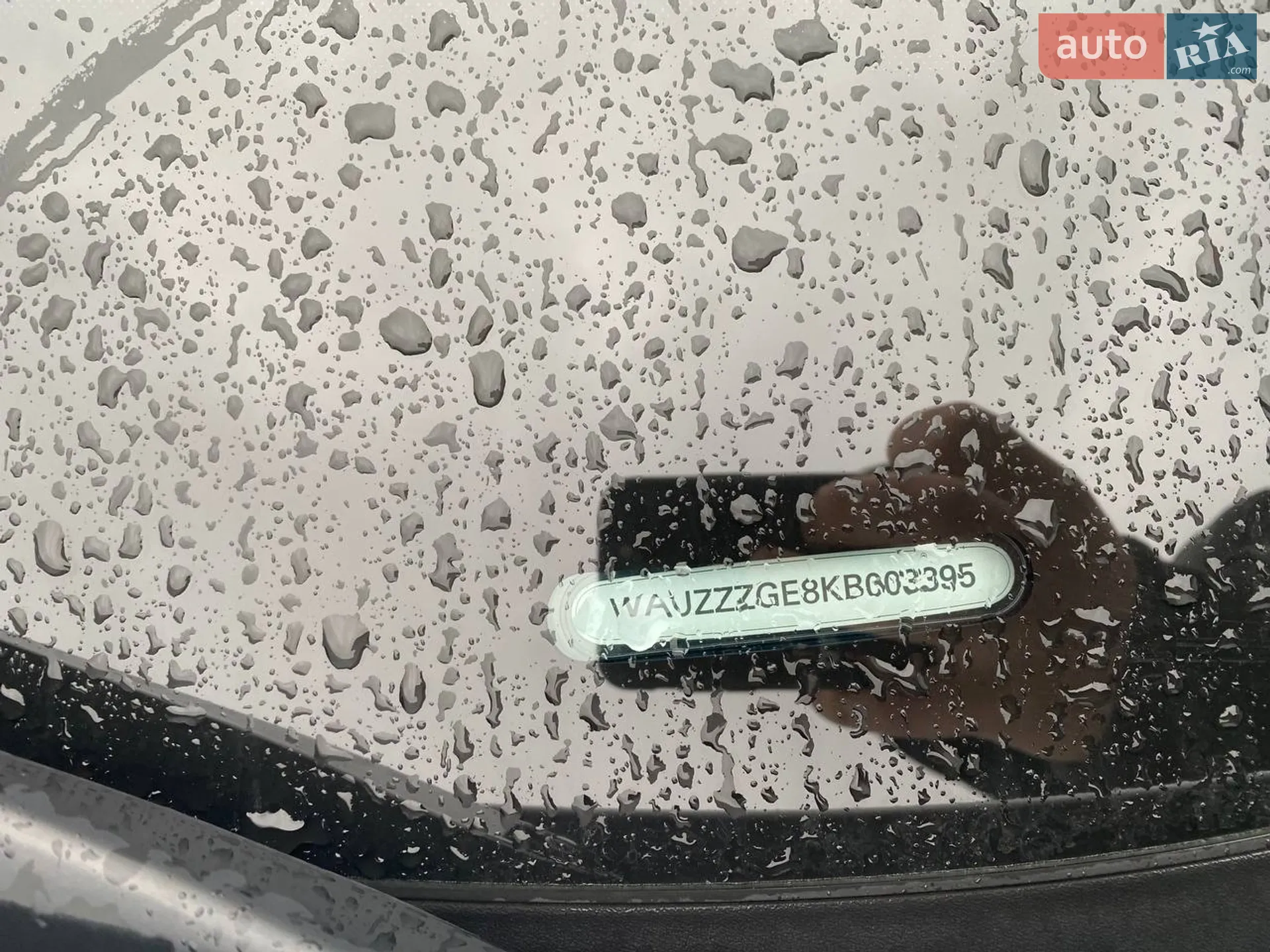Audi e-tron 2018 VIN WAUZZZGE8KB003395 фото оголошення 30 з 30