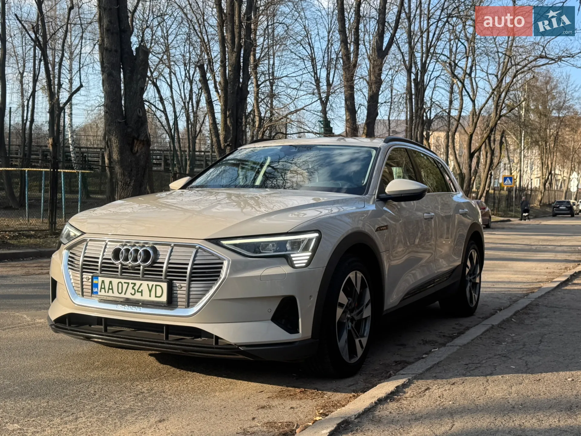 2019 Audi e-tron - мініатюра 11