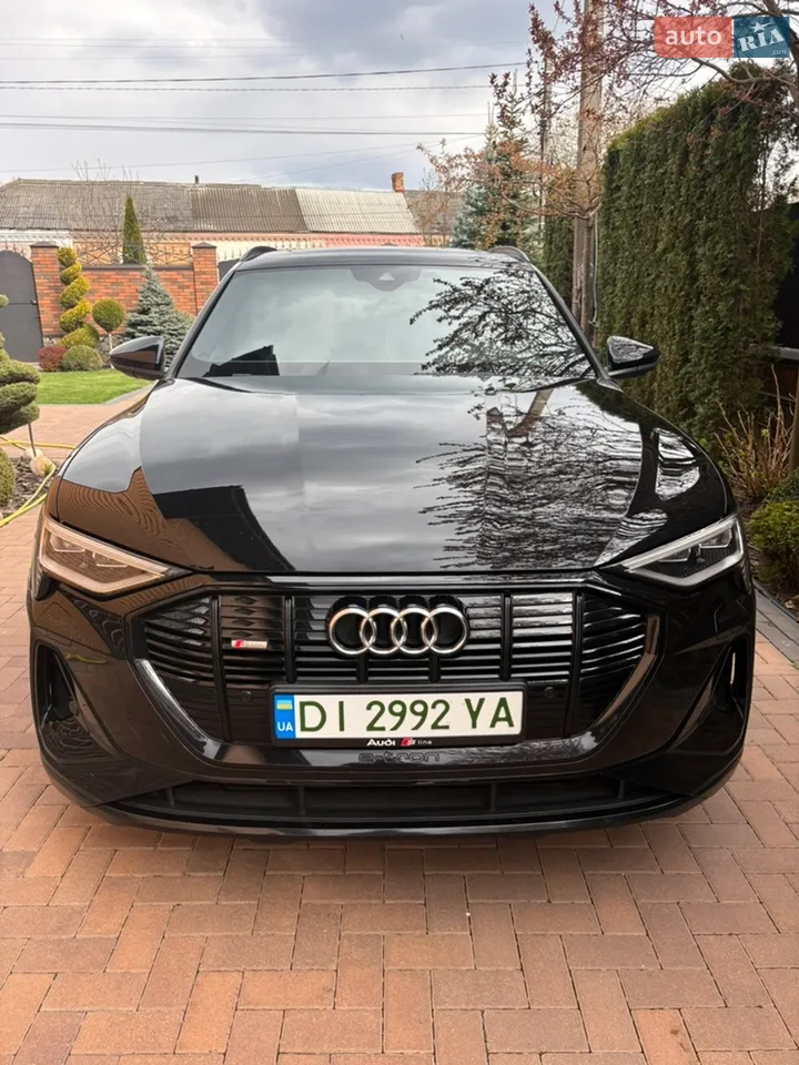 2022 Audi e-tron - мініатюра 25