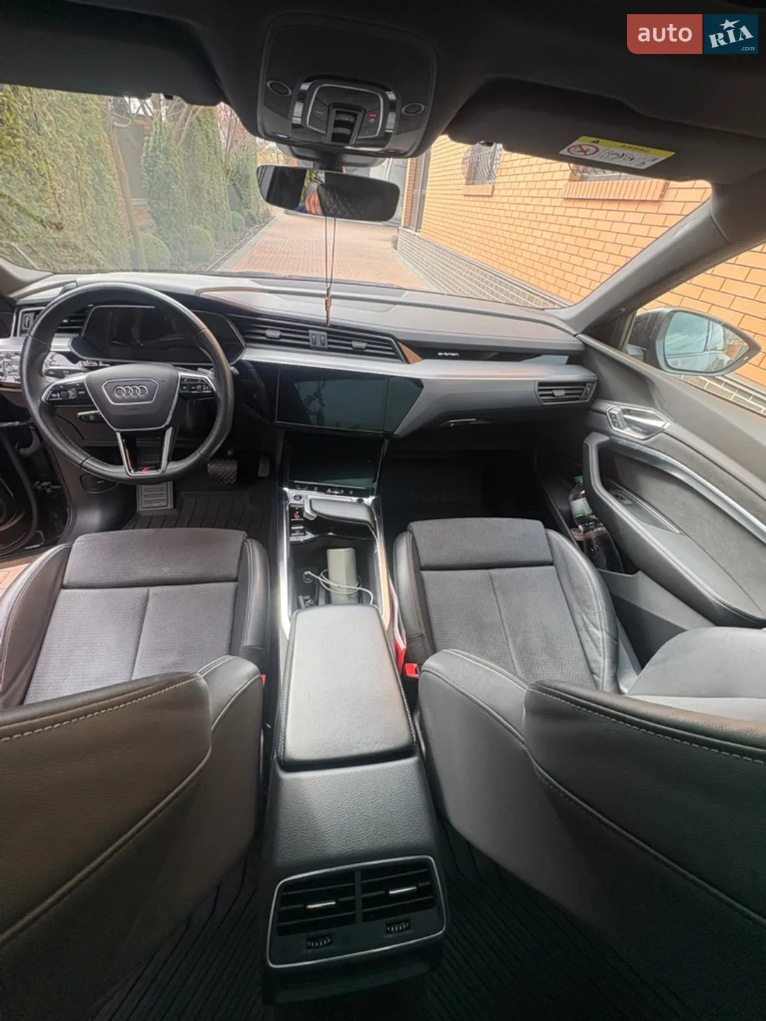 2021 Audi e-tron - мініатюра 16