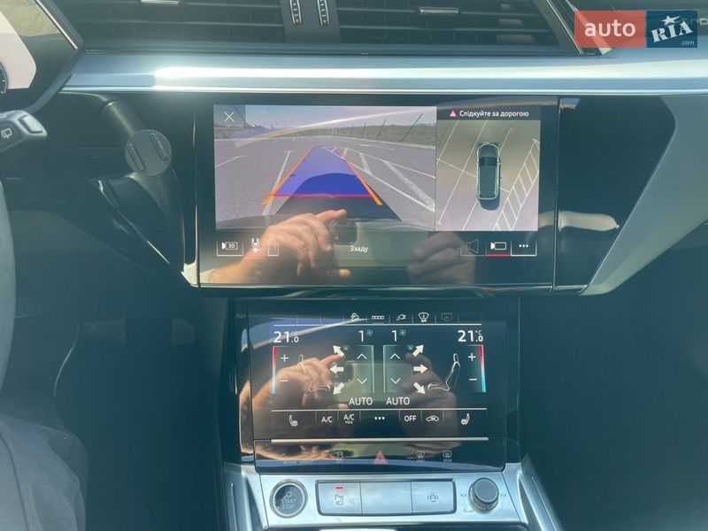 Внедорожник / Кроссовер Audi e-tron 2022 в Ровно