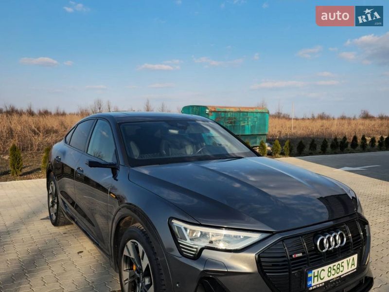 Внедорожник / Кроссовер Audi e-tron 2021 в Радехове