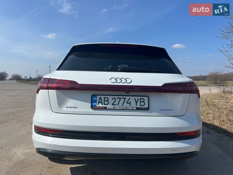 Внедорожник / Кроссовер Audi e-tron 2020 в Виннице