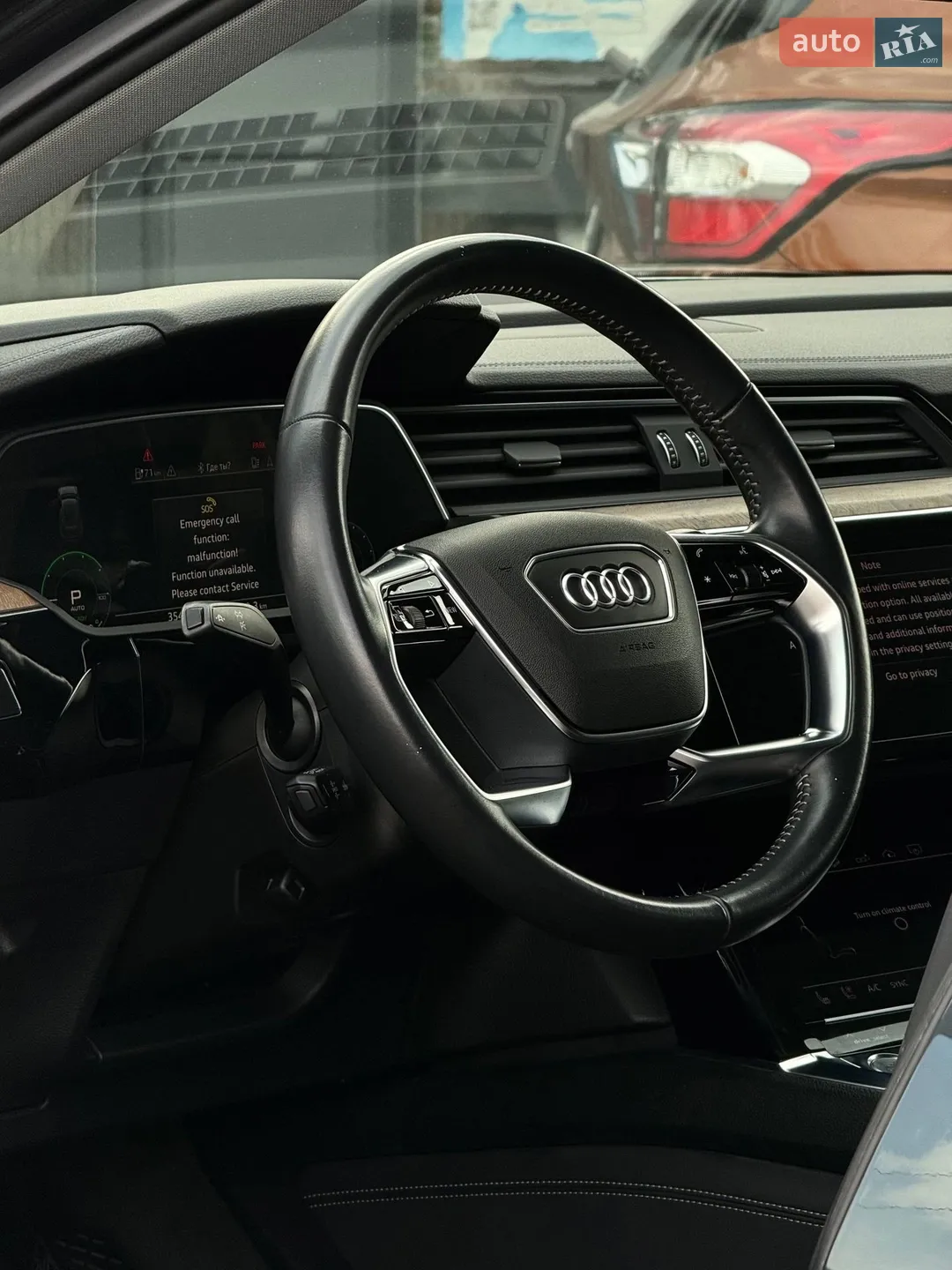 2019 Audi e-tron - мініатюра 12
