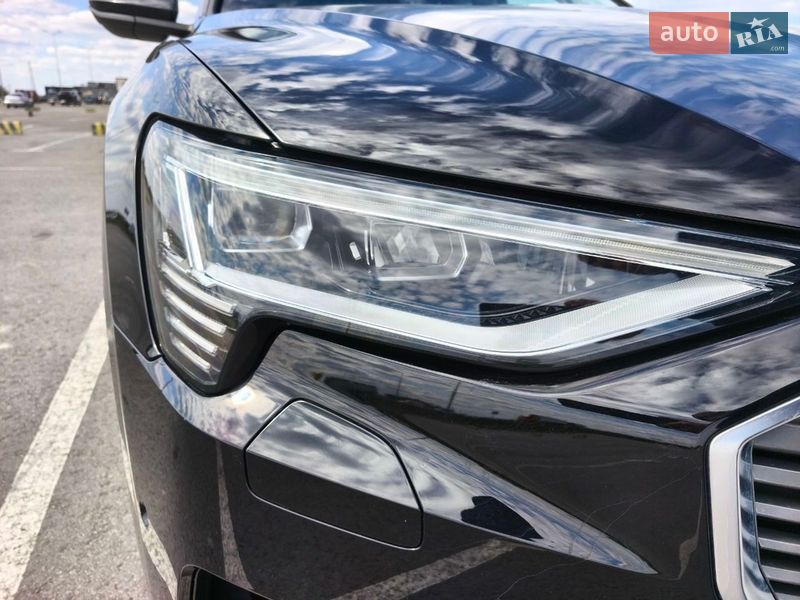 Внедорожник / Кроссовер Audi e-tron 2021 в Львове