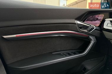 Внедорожник / Кроссовер Audi e-tron 2020 в Львове