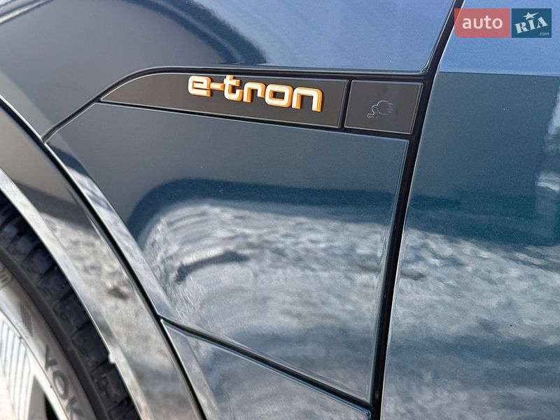 Внедорожник / Кроссовер Audi e-tron 2020 в Львове