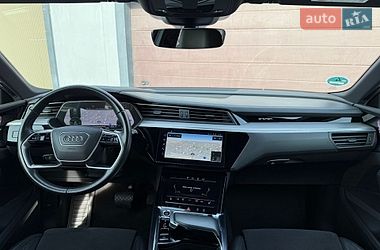 Внедорожник / Кроссовер Audi e-tron 2020 в Львове