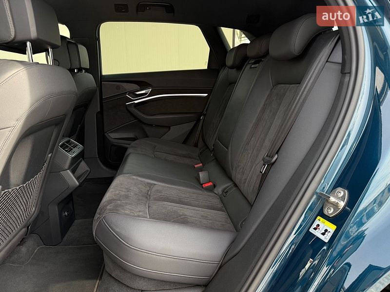 Внедорожник / Кроссовер Audi e-tron 2020 в Львове