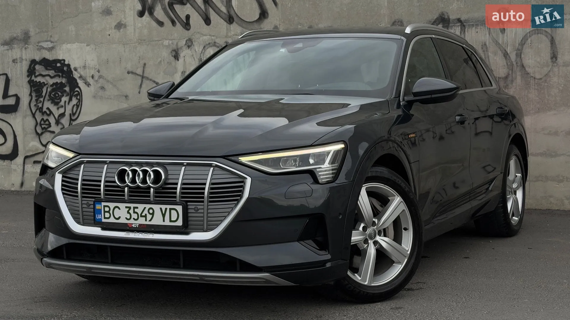 2020 Audi e-tron - мініатюра 8