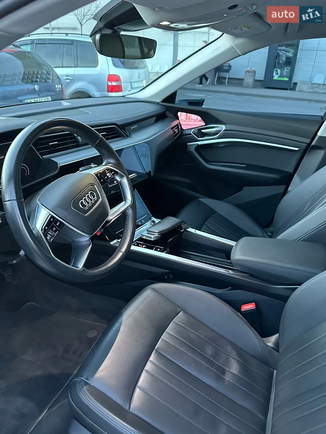 2021 Audi e-tron - мініатюра 7