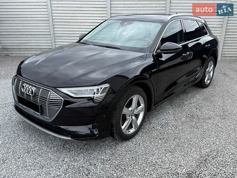 Audi e-tron 2020