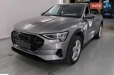 Внедорожник / Кроссовер Audi e-tron 2021 в Ивано-Франковске