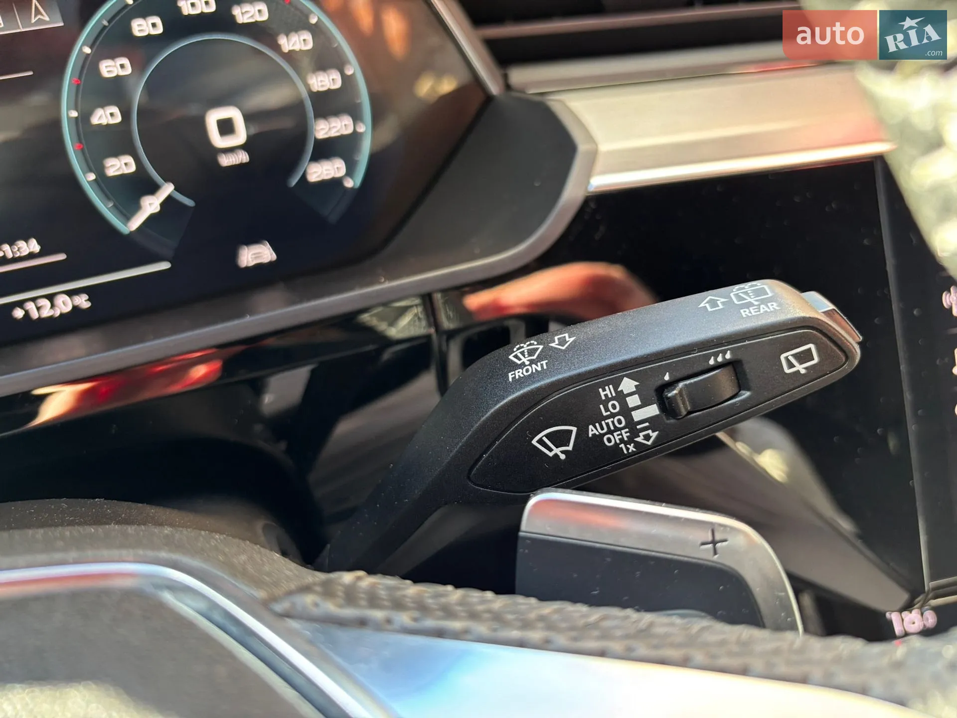 2019 Audi e-tron - мініатюра 29