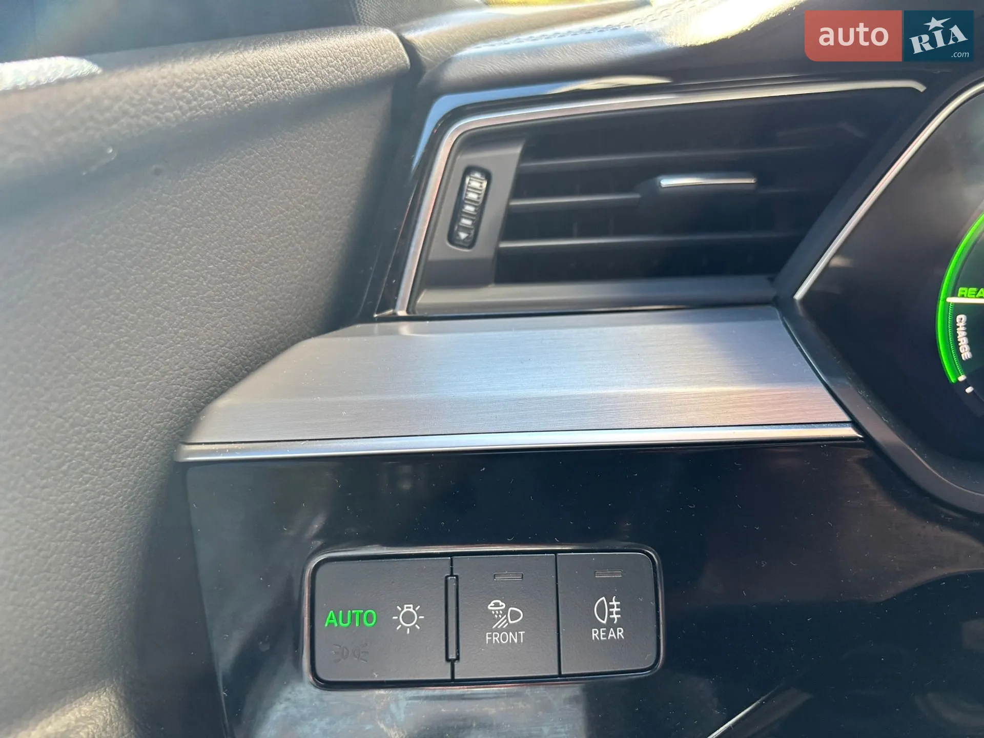 2019 Audi e-tron - мініатюра 34