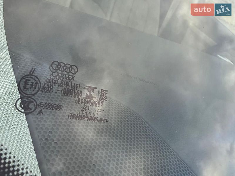 Внедорожник / Кроссовер Audi e-tron 2021 в Ровно