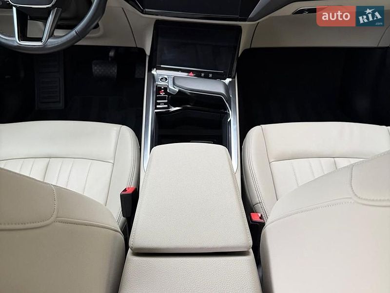 Внедорожник / Кроссовер Audi e-tron 2021 в Ровно
