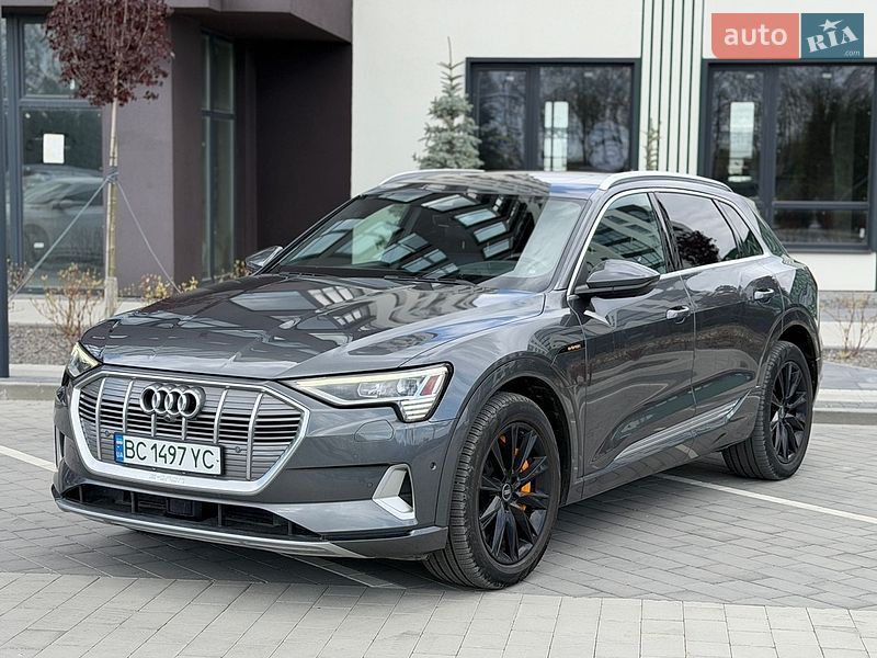 Audi e-tron 2019