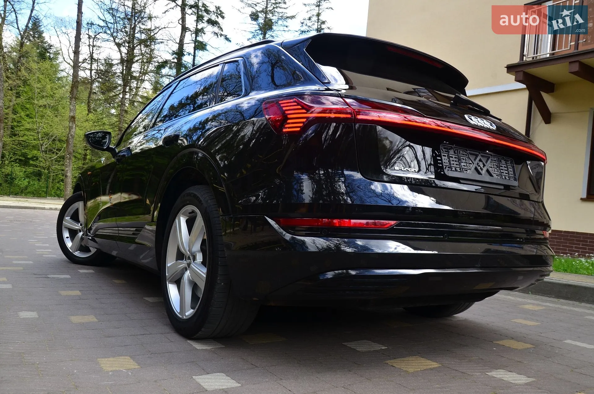 2019 Audi e-tron - мініатюра 28