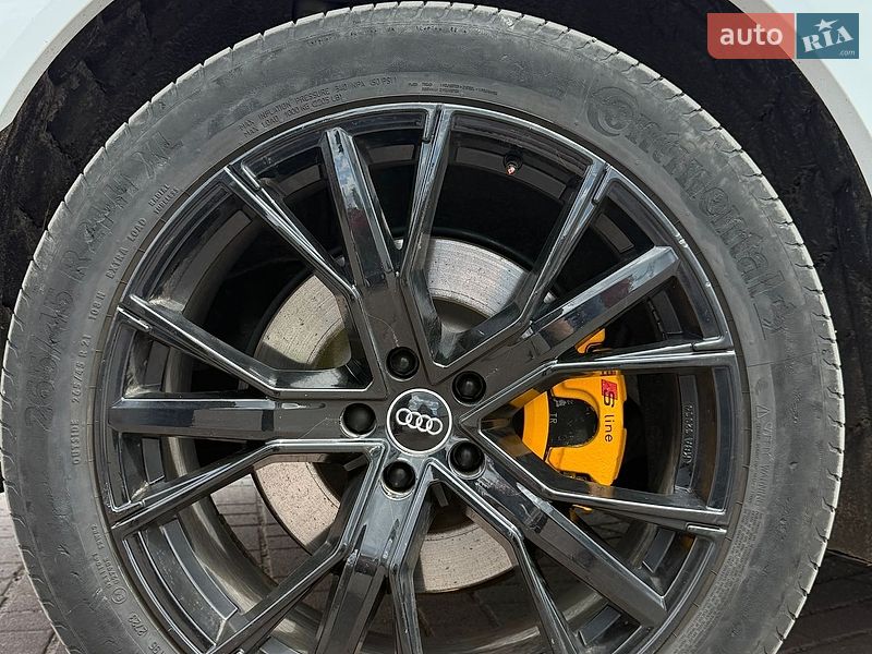 Позашляховик / Кросовер Audi e-tron 2019 в Львові