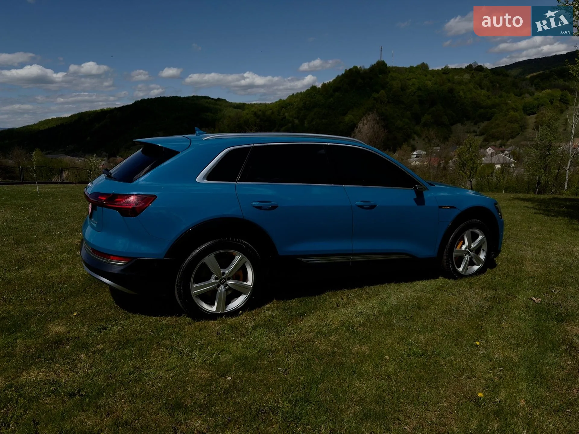 2019 Audi e-tron - мініатюра 11