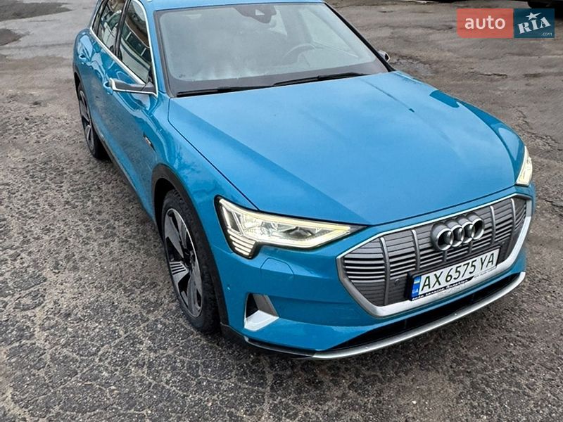 Внедорожник / Кроссовер Audi e-tron 2019 в Харькове