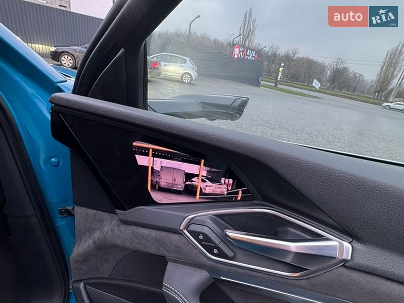 Внедорожник / Кроссовер Audi e-tron 2019 в Харькове