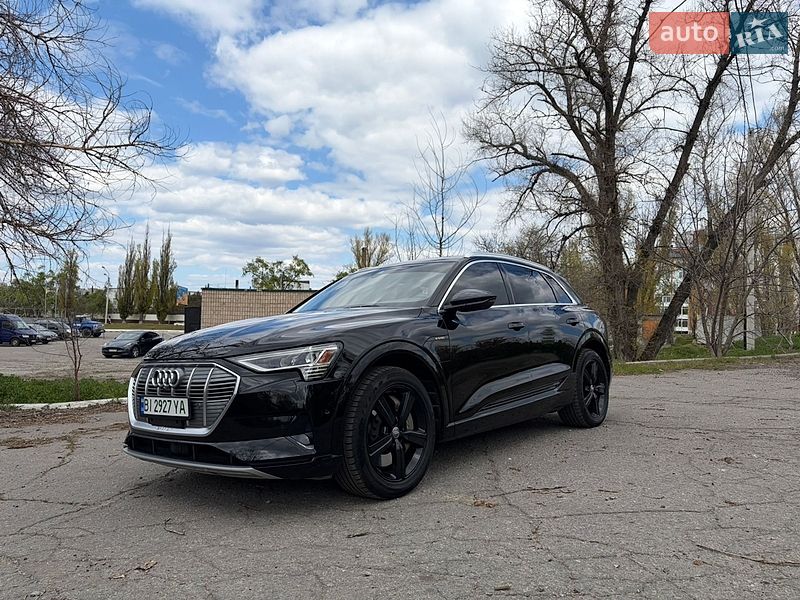 Внедорожник / Кроссовер Audi e-tron 2019 в Кременчуге