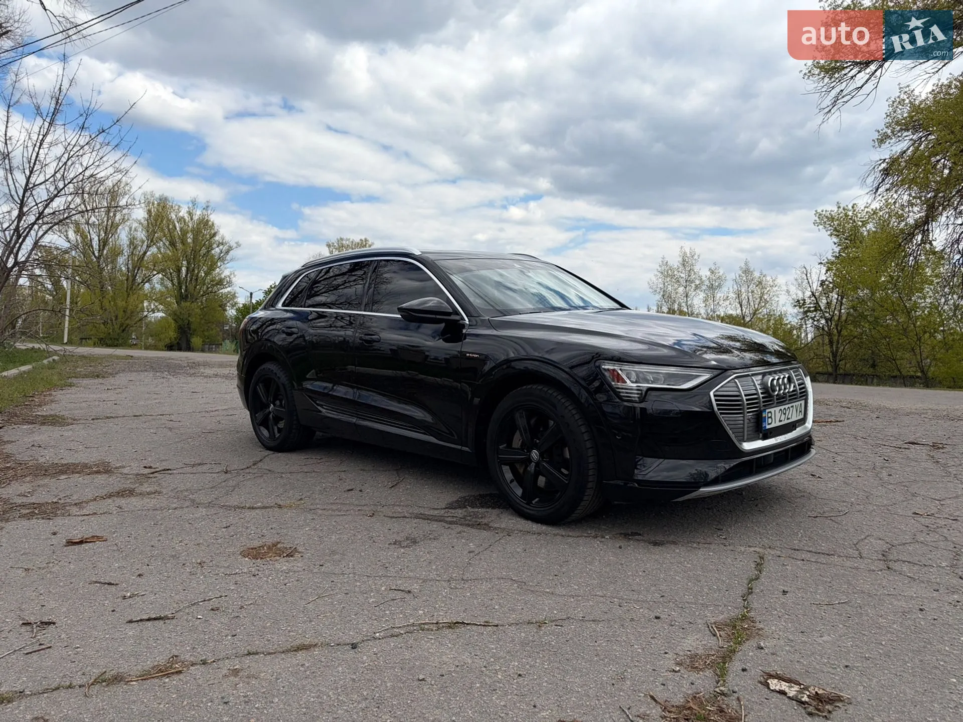2019 Audi e-tron - мініатюра 3