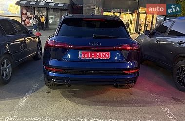 Внедорожник / Кроссовер Audi e-tron 2022 в Харькове
