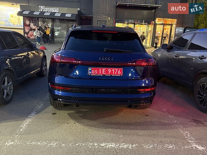 Внедорожник / Кроссовер Audi e-tron 2022 в Харькове