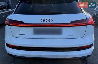 Внедорожник / Кроссовер Audi e-tron 2019 в Ровно