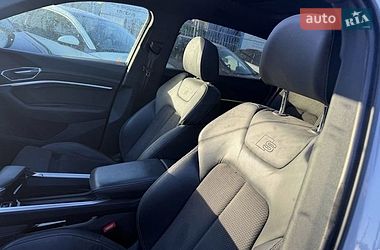 Внедорожник / Кроссовер Audi e-tron 2019 в Ровно