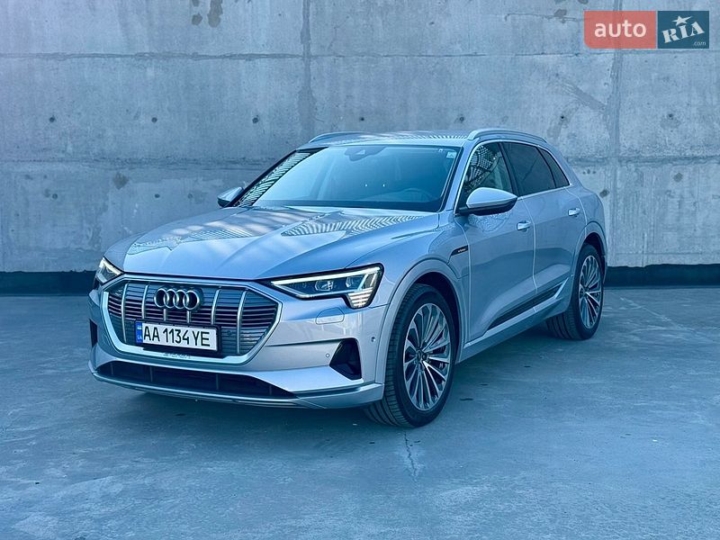 Внедорожник / Кроссовер Audi e-tron 2021 в Киеве фото 2 Внедорожник / Кроссовер Audi e-tron 2021 в Киеве