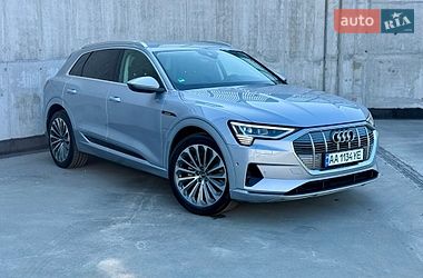 Внедорожник / Кроссовер Audi e-tron 2021 в Киеве фото 16 Внедорожник / Кроссовер Audi e-tron 2021 в Киеве