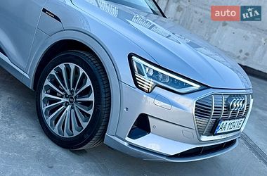 Внедорожник / Кроссовер Audi e-tron 2021 в Киеве фото 24 Внедорожник / Кроссовер Audi e-tron 2021 в Киеве