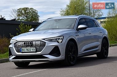 Внедорожник / Кроссовер Audi e-tron 2020 в Дрогобыче
