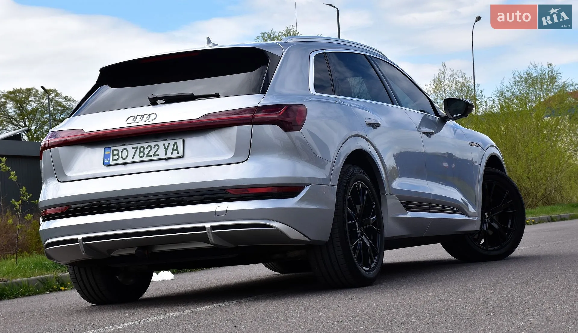 2020 Audi e-tron - мініатюра 13