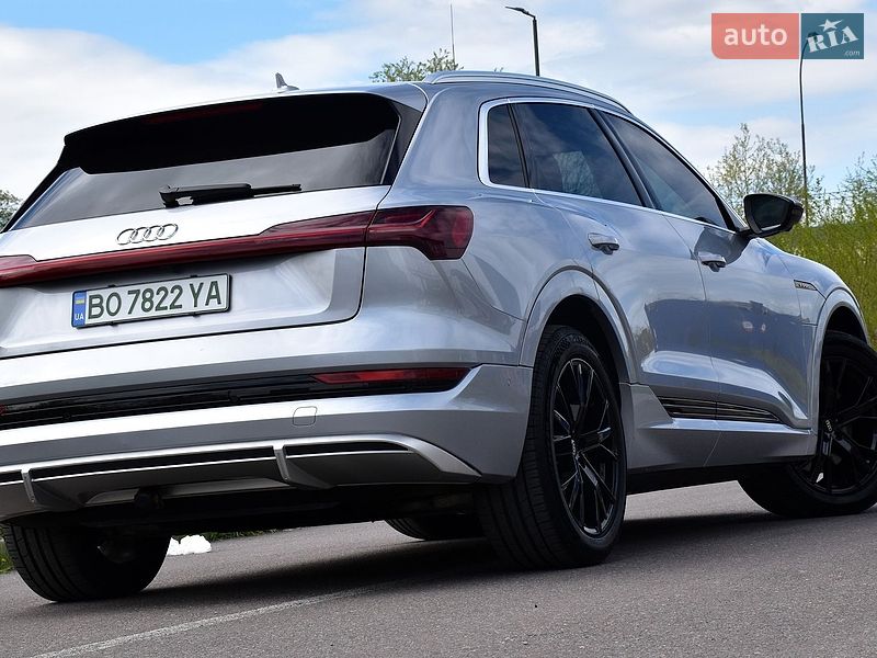 Внедорожник / Кроссовер Audi e-tron 2020 в Дрогобыче
