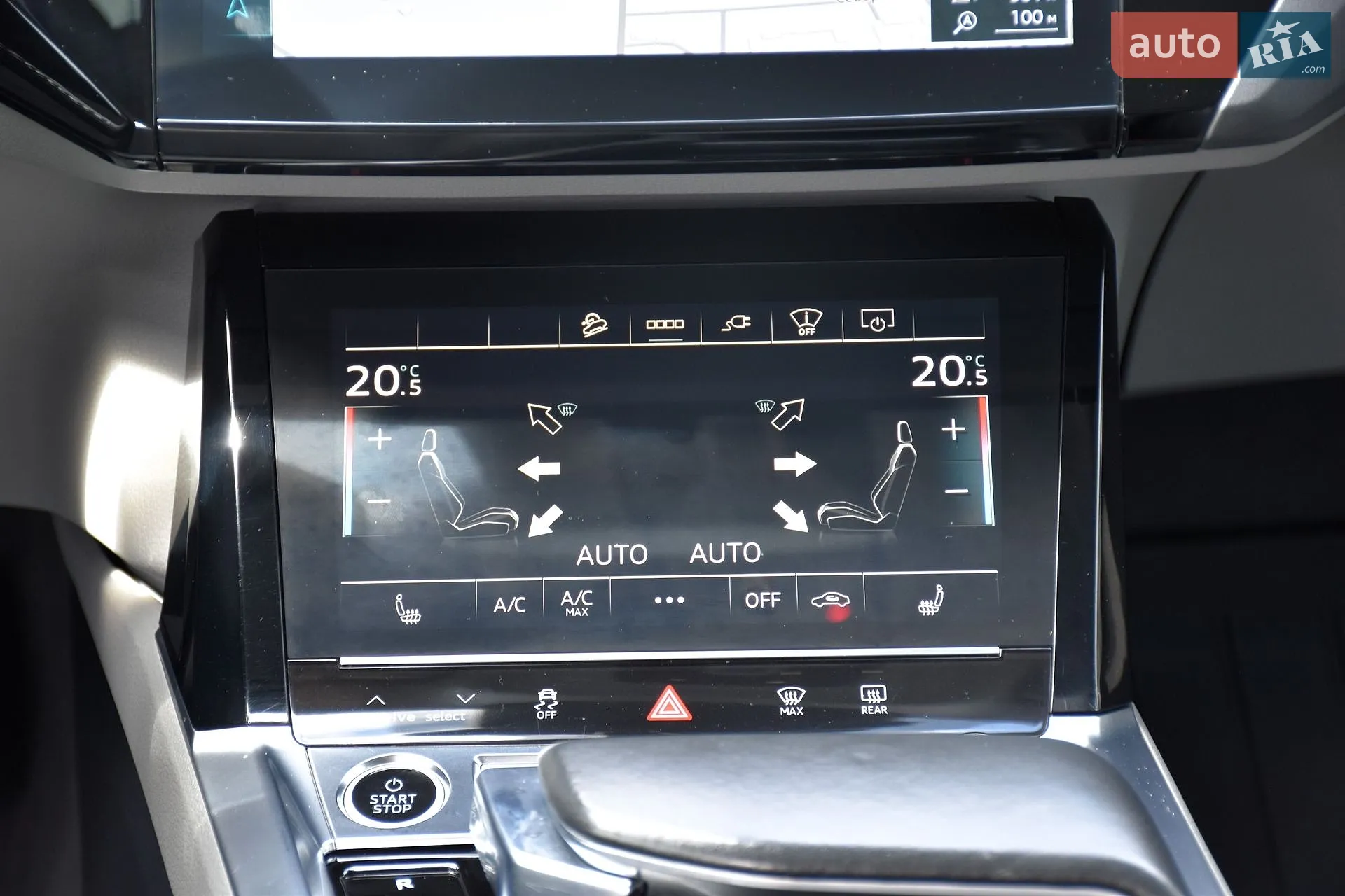 2020 Audi e-tron - мініатюра 39