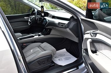 Внедорожник / Кроссовер Audi e-tron 2020 в Дрогобыче