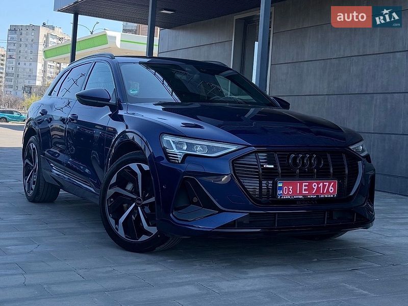 Внедорожник / Кроссовер Audi e-tron 2022 в Харькове