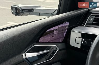 Внедорожник / Кроссовер Audi e-tron 2020 в Львове