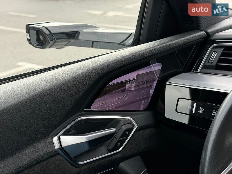 Внедорожник / Кроссовер Audi e-tron 2020 в Львове